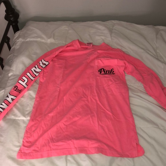 Long sleeve hot pink shirt - Picture 1 of 2